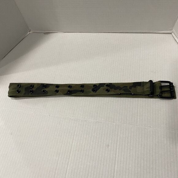 Camo Unisex Military Style Belt Size Small - Picture 1 of 2